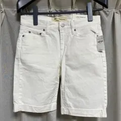 GAP タグ付き新品•未使用BERMUDA SHORTSのサムネイル