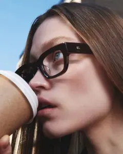 Item thumbnail for item b93bb99a-8216-441f-8747-2335e4d8f2f0