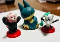 ポケモン フィギュア　セット ３体