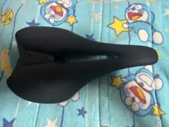 メリダ純正　リアクト　サドルのサムネイル