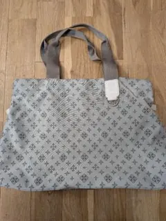 【７月まで出品・最終価格】russet トートバッグ モノグラム柄 グレーのサムネイル