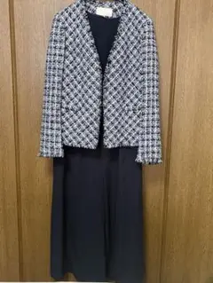 【自由区/オンワード樫山】ジャケット・紺トップス・パンツセット　入学式　卒業式