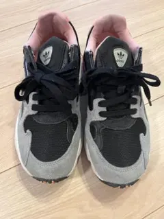 【５月20まで】adidas FALCON W ファルコン FX1321