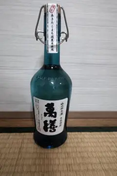 「宿翁」720ml 43度　専用箱入り　終売品　萬膳酒造 萬膳 宿翁（しゅくおう）（芋） 43度 720ml 万膳