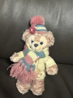 ディズニー シェリーメイ ぬいぐるみバッジ チャーム コート＆マフラー