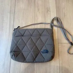 THE NORTH FACE キルティングショルダーバッグ