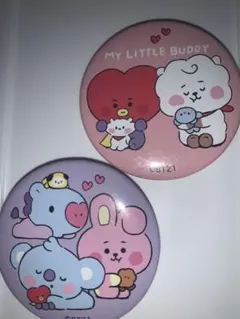 BT21キャラクター缶バッジ2個セット
