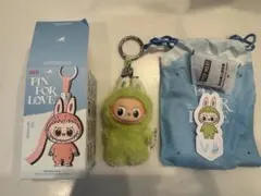 イニシャルラブブ　【Ｖ】　ラブブ　POPMART