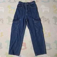 Item thumbnail for item 26a564b8-4ccf-4171-8856-7bdf56744af1