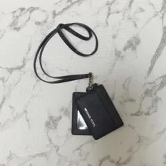 MICHAEL KORS パスケース IDカードホルダー ネックストラップ 黒