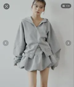 CHICO スウェットバルーンミニスカート　⚠️値下げ中のサムネイル