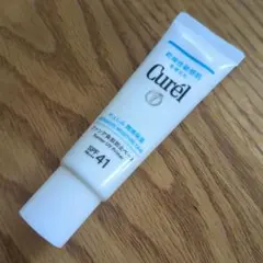 Curél ファンで負担防止ベース SPF41のサムネイル