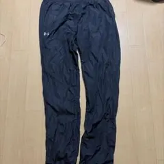 Under Armour 黒 トレーニングパンツ