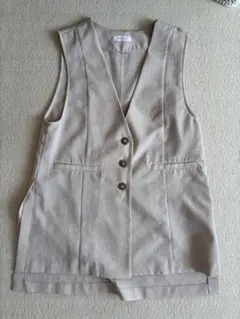 PAGEBOY ベージュ ベスト Fサイズ