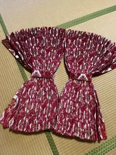 デコトラ　レトロ　金華山大花束レッド　仮眠カーテン