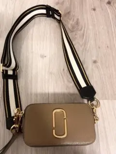 MARC JACOBS ショルダーバッグ ベージュ