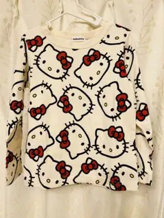 【新品未使用】Hello Kitty 長袖Tシャツ 120サンリオ