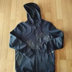 ブラックフルジップ パーカー