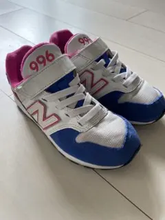 New Balance 996 キッズスニーカー 青/白/ピンク 19.5