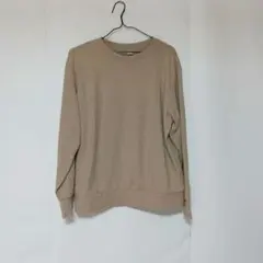 ユニクロベージュ 長袖 トップス薄手ニット