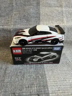【未使用品】トミカ 日産 NISSAN GT-R NISMO ドリフトカラー仕様のサムネイル