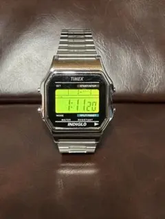 動作品TIMEX INDIGLO シルバー デジタル腕時計