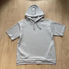 GU 半袖パーカー　グレー　水色　夏服　ポケット有り　メンズ