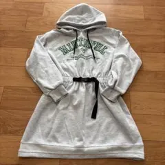 フード付きワンピース グレー　140