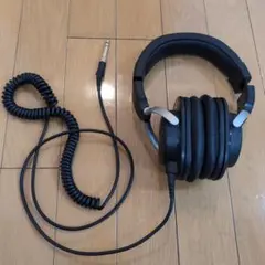 YAMAHA HPH-MT8 スタジオモニターヘッドホン 本体のサムネイル