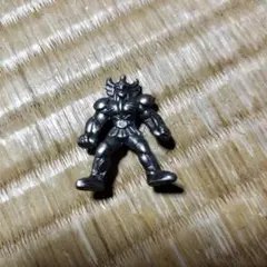 超リアル合金 聖闘士星矢 キグナス氷河 不二家（スナックチョコの景品）のサムネイル