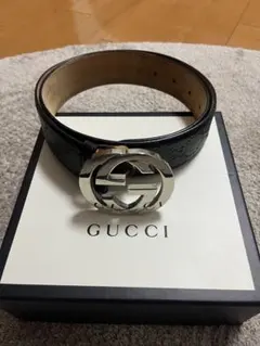 GUCCI ダブルGロゴ レザーベルト