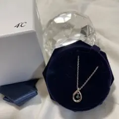 4℃ ヨンドシー　エターナルシルバー　ネックレス　エメラルド