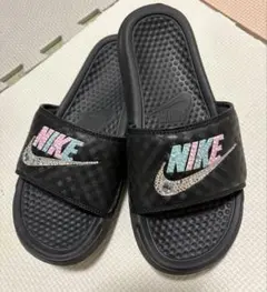 NIKE ベナッシ　サンダルのサムネイル