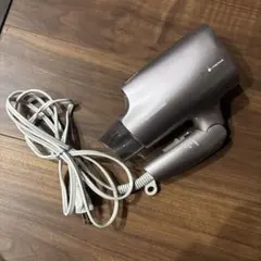 Item thumbnail for item 76eb09f1-52bb-40a8-bc4a-43b7ed005b0a