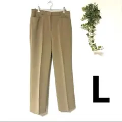 パンツ ベージュ