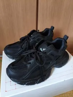 厚底スニーカー　試着のみ　黒