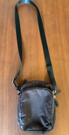 アフタヌーンティーダークブラウン ショルダーバッグ