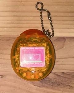 【廃盤品】たまごっち　メスっち　オレンジ