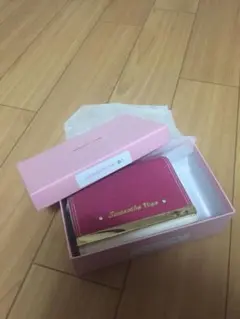 Samantha Thavasa Vega折り財布