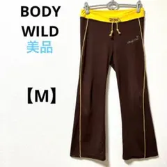 美品　BODYWILD【M】フレアパンツ　ストレッチ　ブラウン　腰紐　ダンス