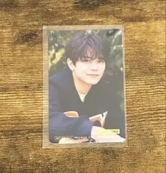 Item thumbnail for item 37f9e6f0-3ab0-44b8-b9c6-feffd10bf57d