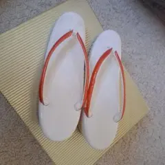 ホワイトオレンジ草履