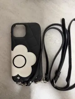 マリークワント iPhone15 ケース ストラップ付き　スマホショルダー