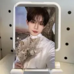 TXT ソウルコン　ヨンジュン　トレカ TXT ヨンジュン TOMORROW ソウルコン トレカ スペシャルカード