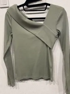 タグ無し新品未使用 長袖 トップス 秋冬