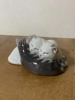 ロイヤルコペンハーゲン Sleeping Kittens 1999 ☆美品☆ロイヤルコペンハーゲン 置物 フィギュリン 1999 3匹の