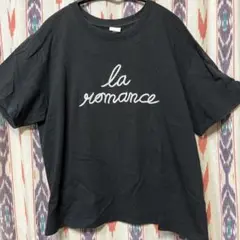 黒の刺繍半袖Tシャツ「la romance」