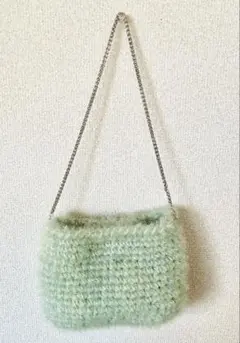 ショルダーバッグ　チェーンストラップ　キラキラ　ファー風　ミントグリーン