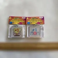 みーちゃん様専用クロスステッチ刺繍が入るキーホルダー　2個まとめて