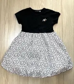 BeBe べべ　ワンピース　ブラック　ホワイト　小花柄　120cm